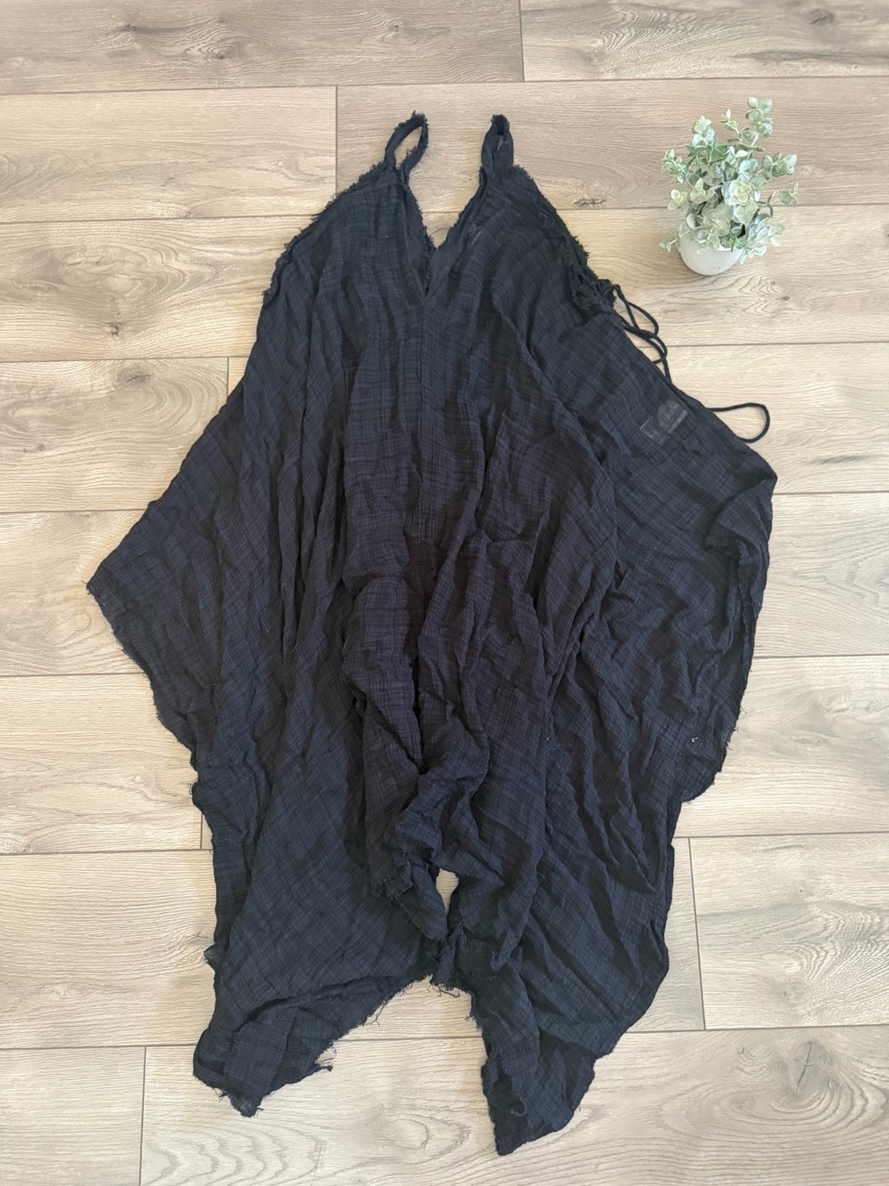 CINDI GINDI Women’s Black Gauze Swim Cover-Up One Size